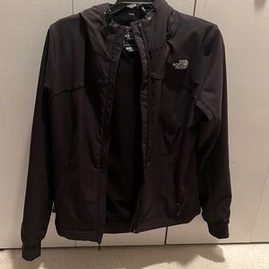 The North Face Maddie Raschel Hoodie Jacket. black. Small